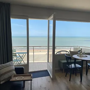 Apartment K, Ostende